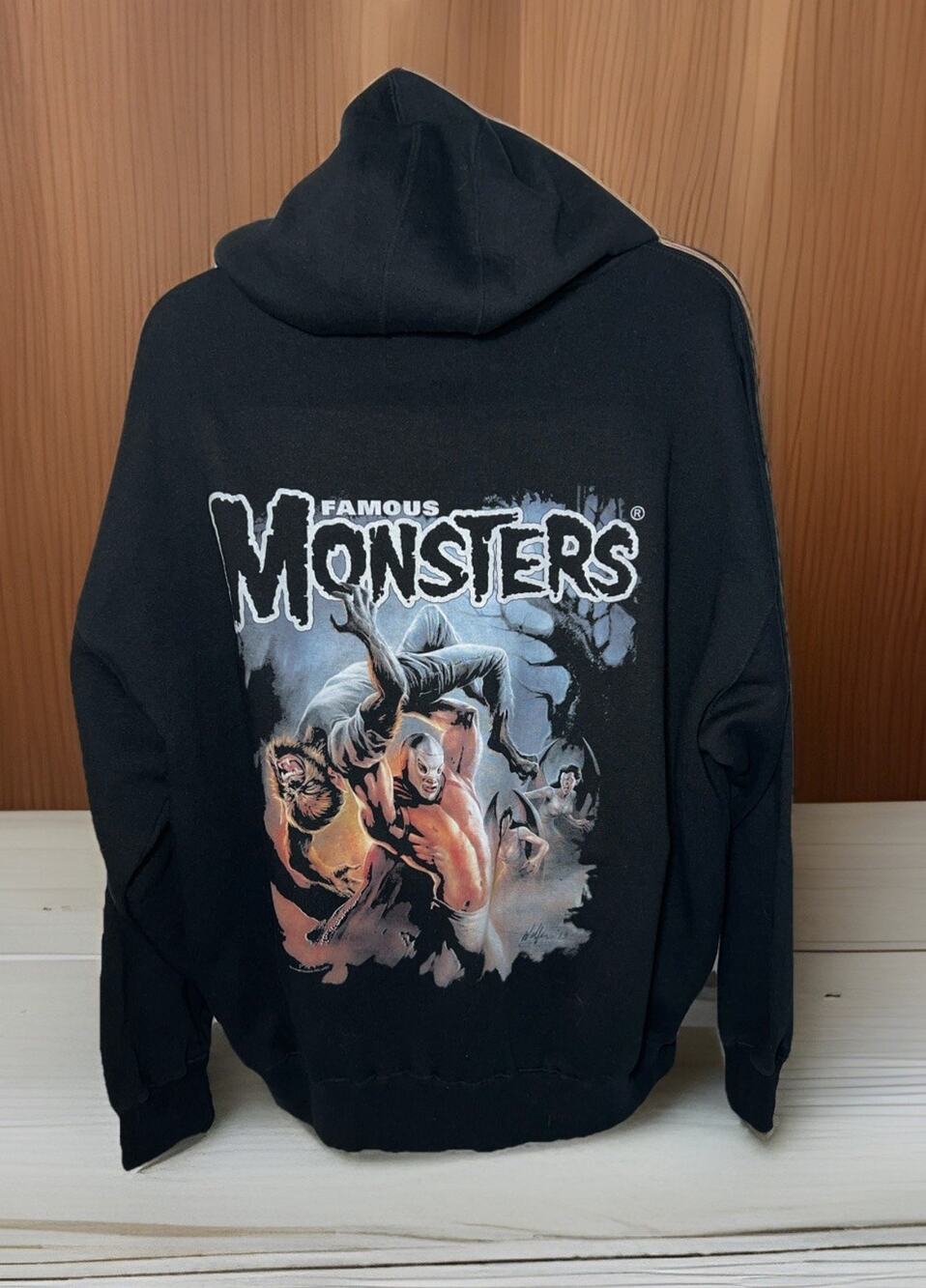 RARE Famous Monsters of Filmland Santo vs Monsters Full Zip Hoodie Men 2XL